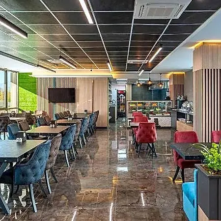 Anelli Hotel 3*